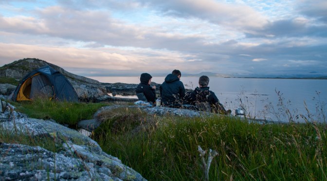 Sommernatt ved Nekkøyosen / A summers night
