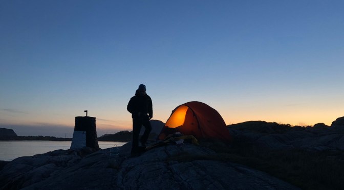 En rød rubin og en sørgelig rullestein